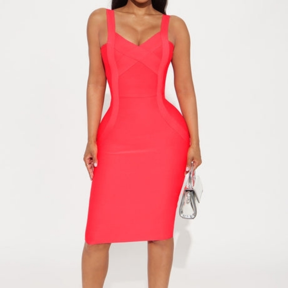 Fashion Nova - Elise Bandage Midi Dress